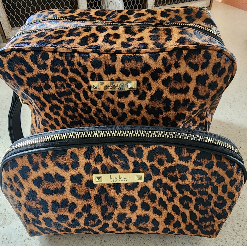 Nicole Miller Cosmetic Bag Set